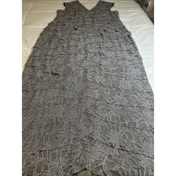 Jessica Howard Mother of Bride Long Gown Size 16W Gray Scallops Lace Rhinestone - Picture 4 of 16